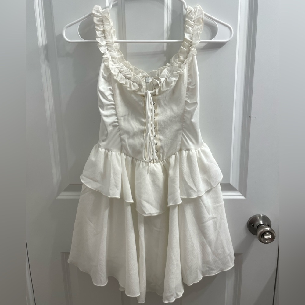 Lucy in the sky White dress